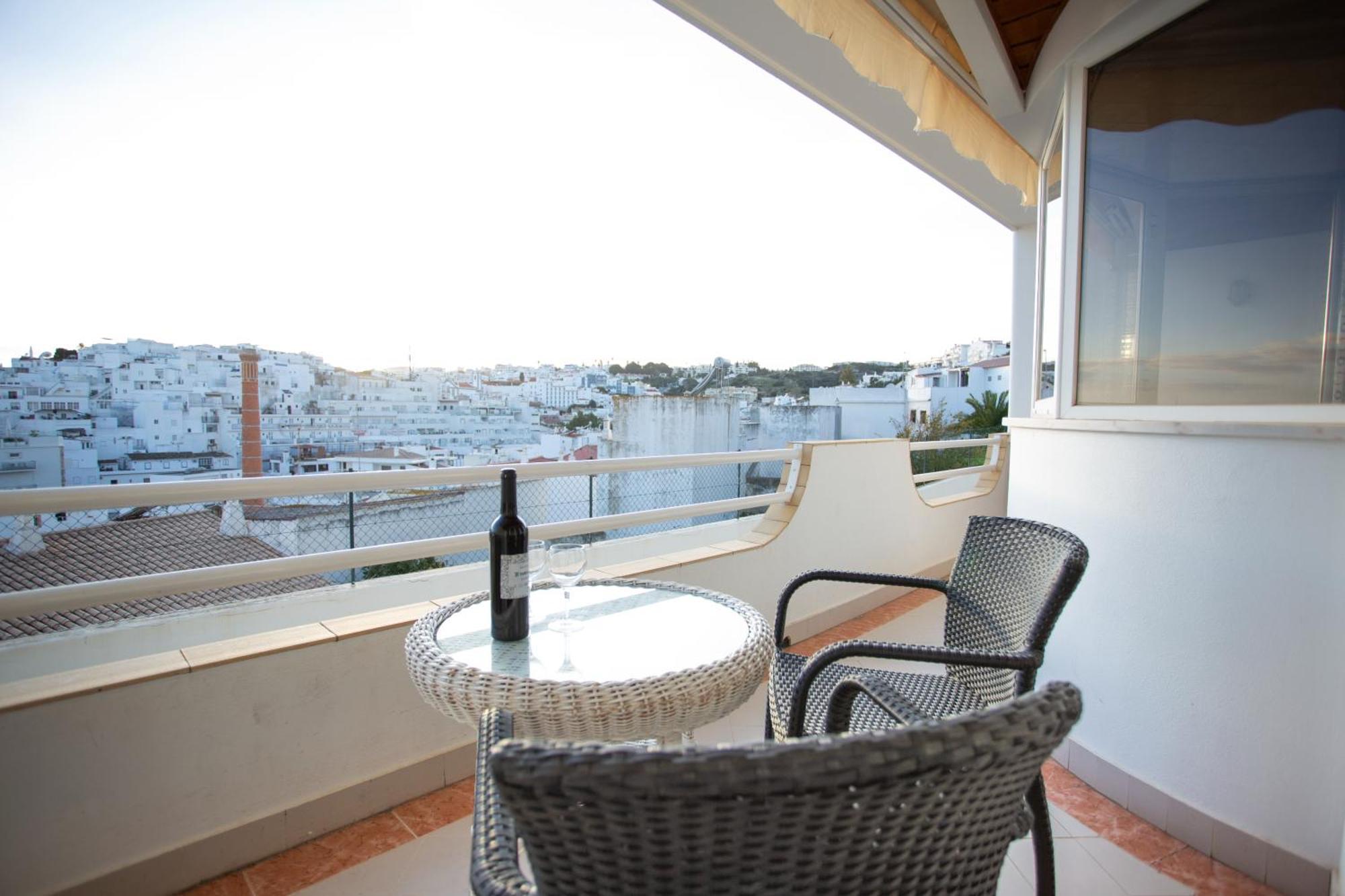 Appartamento Colibri By Hellovacations Albufeira Esterno foto